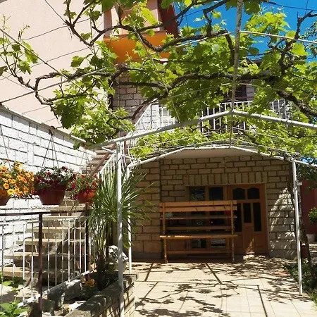 Sanja Near The Sea, Spacious And :)