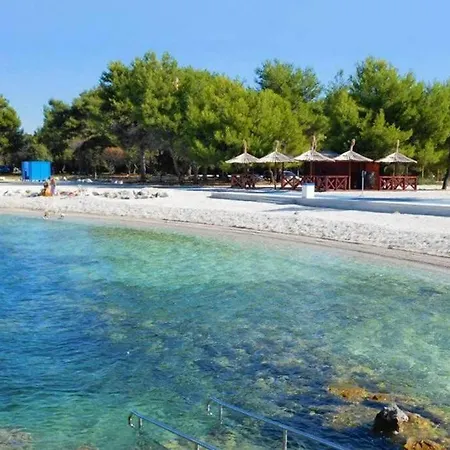 Διαμέρισμα Sanja Near The Sea, Spacious And :)