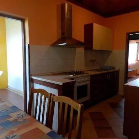 Sanja Near The Sea, Spacious And :) Апартаменти