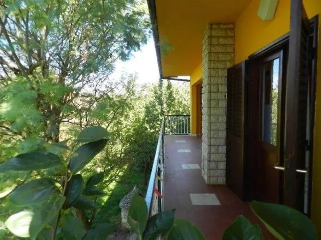 Sanja Near The Sea, Spacious And :) Apartamento Pula
