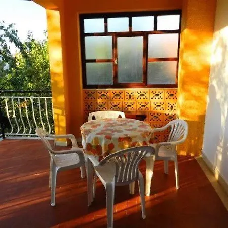 Sanja Near The Sea, Spacious And :) شقة